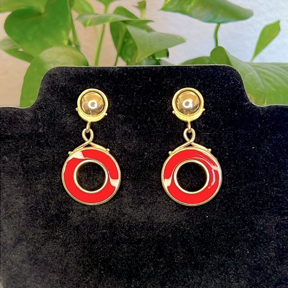 Vintage Rosecraft Circular Red Dangle Pierced Earrings
